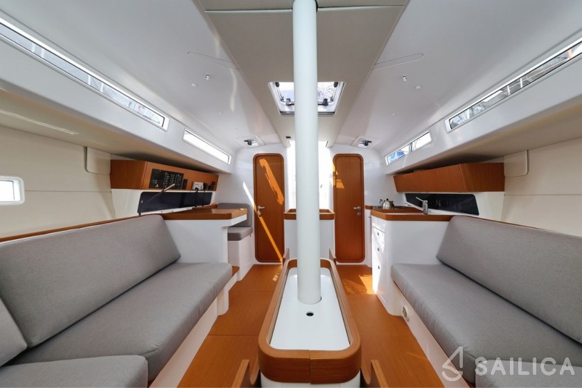 First 36 - Yacht Charter Sailica