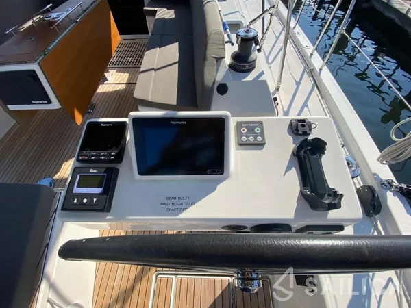 Dufour 530 - Yacht Charter Sailica