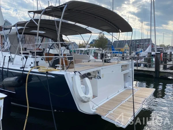 Dufour 530 - Yacht Charter Sailica