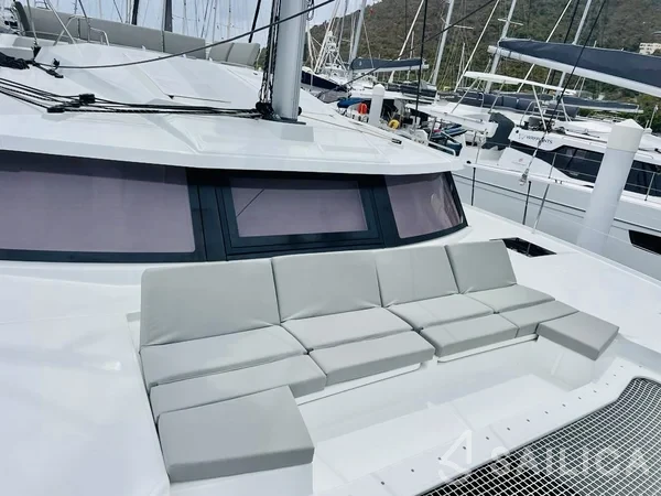 Elba 45 - Yacht Charter Sailica