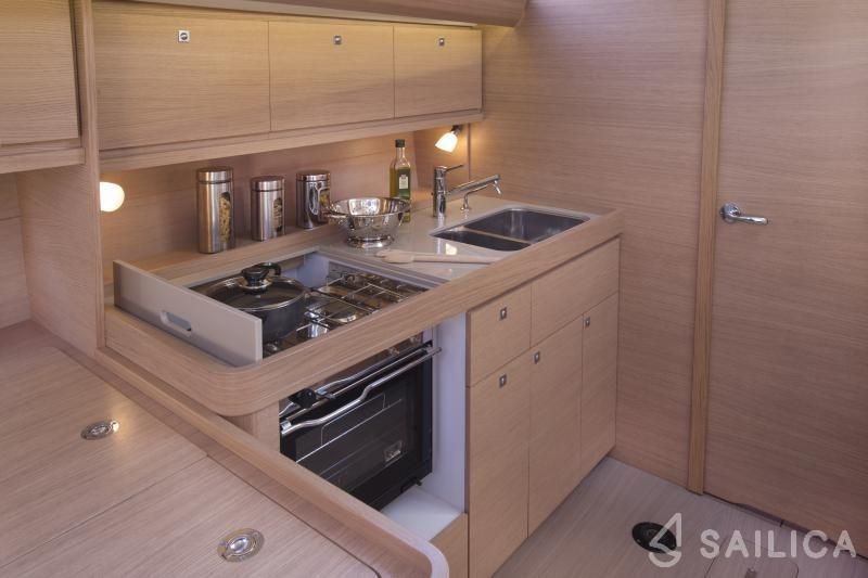 Dufour 41 - Yacht Charter Sailica
