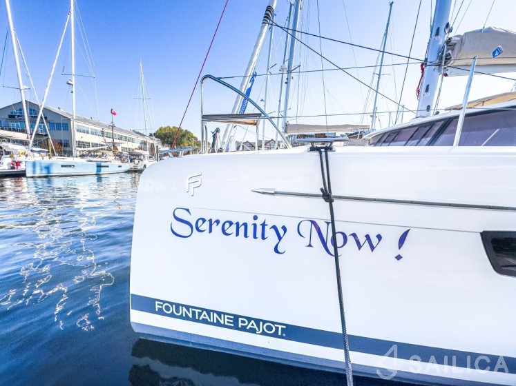 Astréa 42 - Yacht Charter Sailica