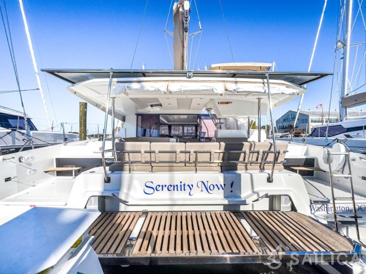 Astréa 42 - Yacht Charter Sailica