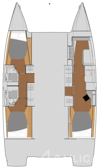 Astréa 42 - Yacht Charter Sailica