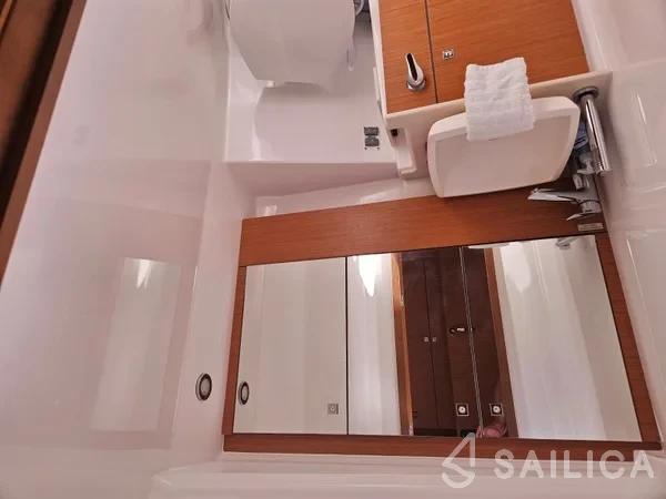 Dufour 430 - Yacht Charter Sailica