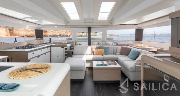 Elba 45 - Yacht Charter Sailica
