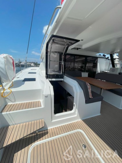 Tanna 47 - Yacht Charter Sailica