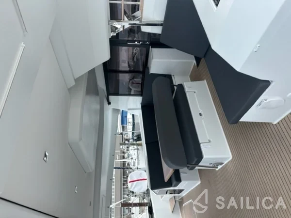 Tanna 47 - Yacht Charter Sailica