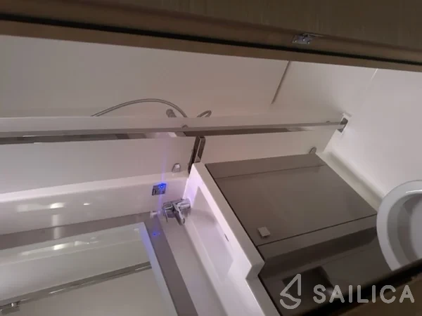 Tanna 47 - Yacht Charter Sailica