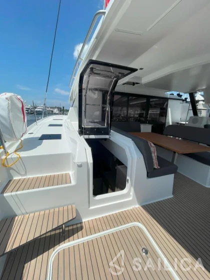 Tanna 47 - Yacht Charter Sailica