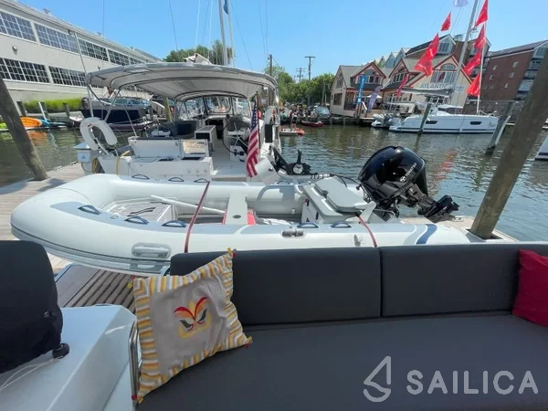 Tanna 47 - Yacht Charter Sailica