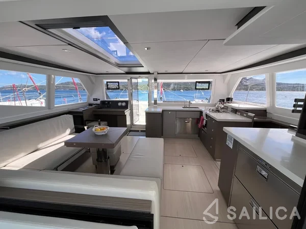 Leopard 45 - Yacht Charter Sailica
