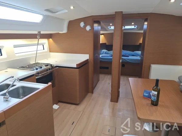 Sun Odyssey 490 - Yacht Charter Sailica