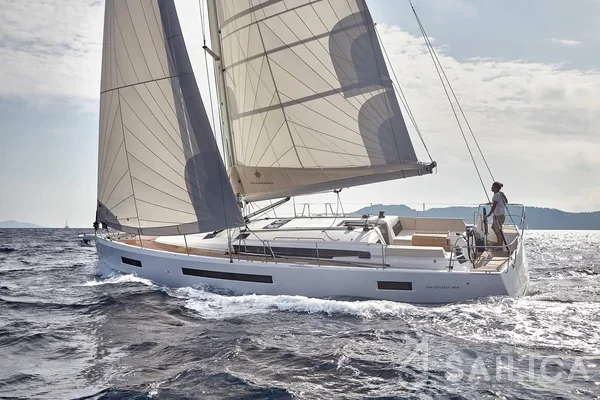Sun Odyssey 490 - Yacht Charter Sailica