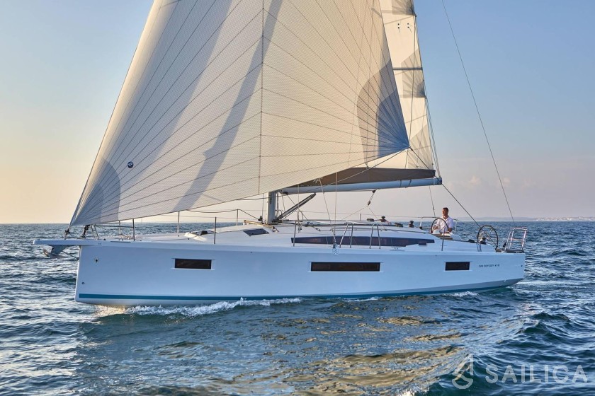 Sun Odyssey 410 - Yacht Charter Sailica
