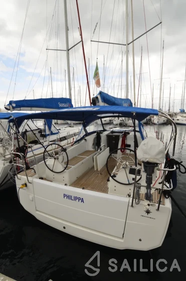 Sun Odyssey 380 - Yacht Charter Sailica