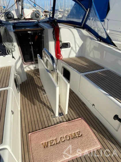 Sun Odyssey 380 - Yacht Charter Sailica