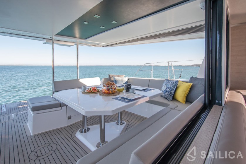 Leopard 50 - Yacht Charter Sailica