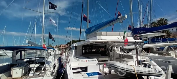 Leopard 50 - Yacht Charter Sailica