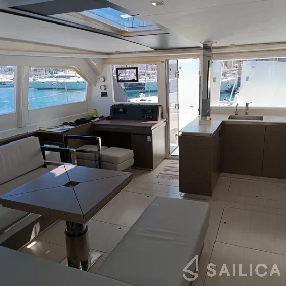 Leopard 50 - Yacht Charter Sailica