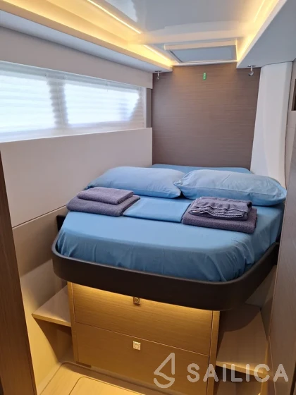 Leopard 42 - Yacht Charter Sailica