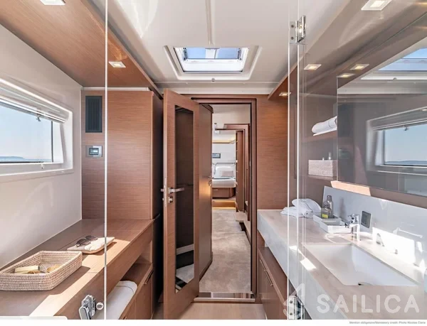 Lagoon 46  - Yacht Charter Sailica