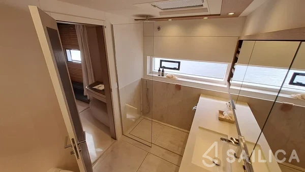 Lagoon Seventy 7 - Yacht Charter Sailica