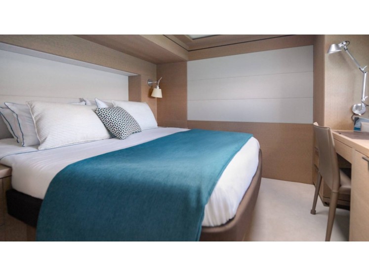 Lagoon Seventy 7 - Yacht Charter Sailica