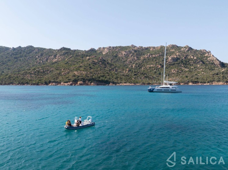 Lagoon Seventy 7 - Yacht Charter Sailica