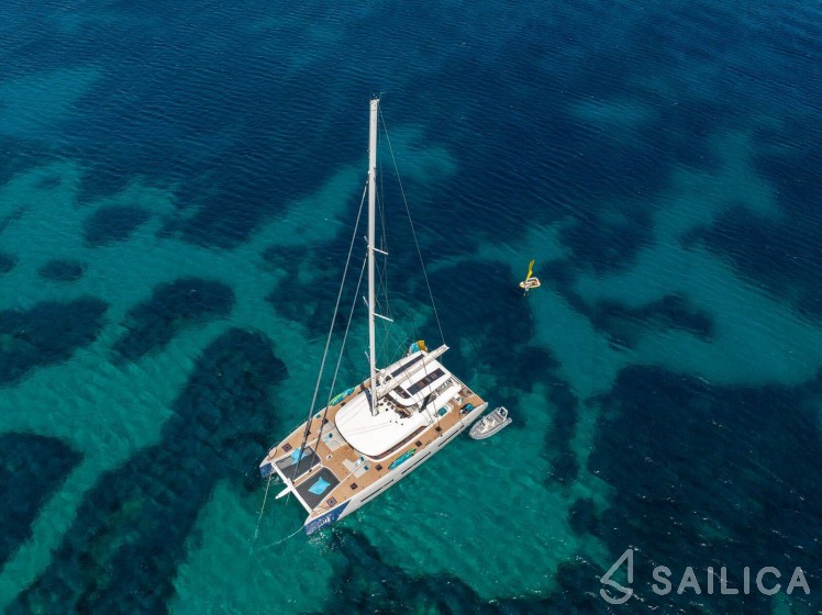 Lagoon Seventy 7 - Yacht Charter Sailica