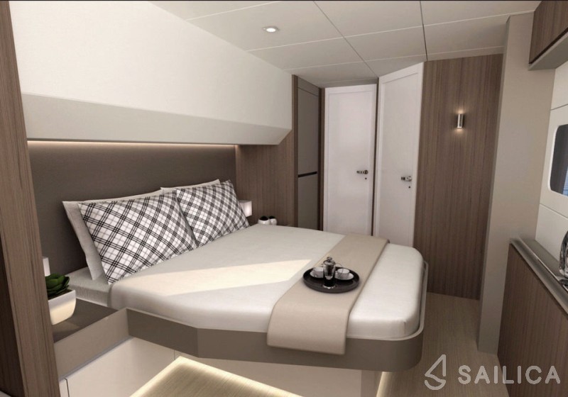 Bali 4.8  - Yacht Charter Sailica