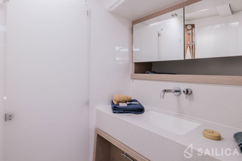 Dufour 470 - Yacht Charter Sailica