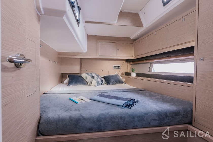 Dufour 470 - Yacht Charter Sailica