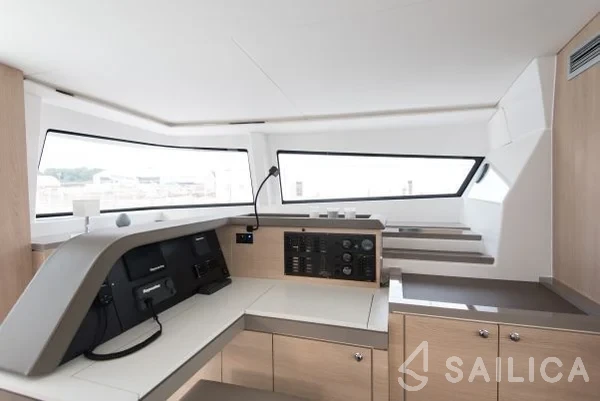 Bali 5.4. - Yacht Charter Sailica