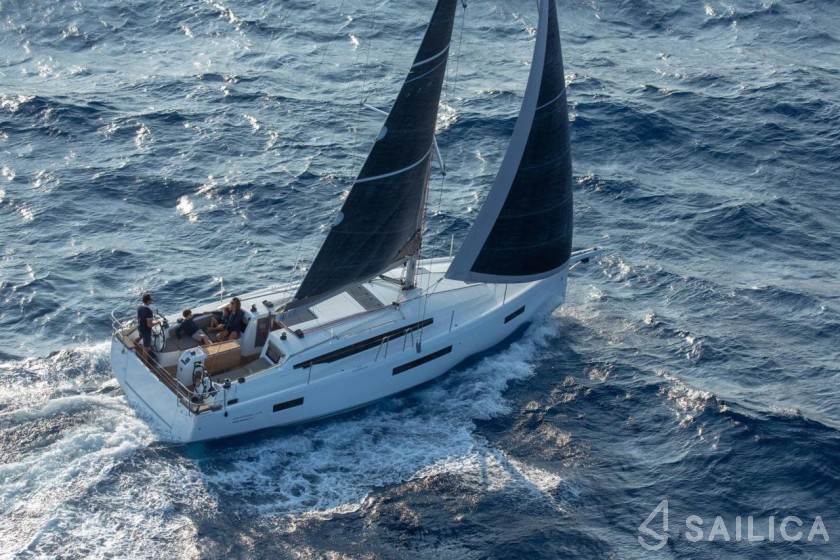 Sun Odyssey 410 - Yacht Charter Sailica