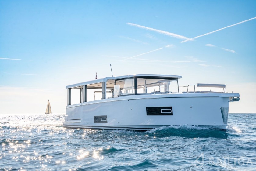 Custom Built - Yacht Charter Sailica