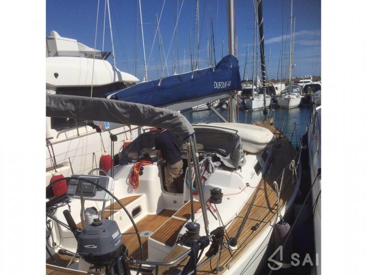 Dufour 44 - Yacht Charter Sailica