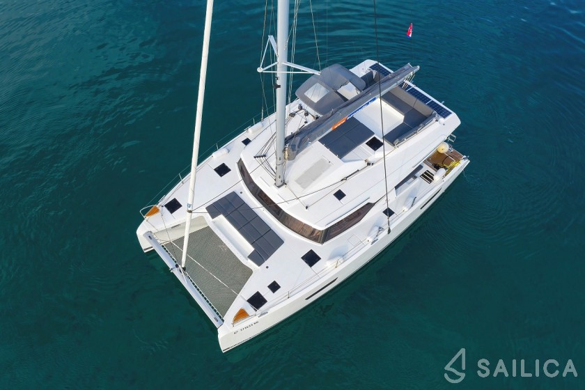 Elba 45 - Yacht Charter Sailica