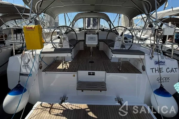 Bavaria C38 - Yacht Charter Sailica