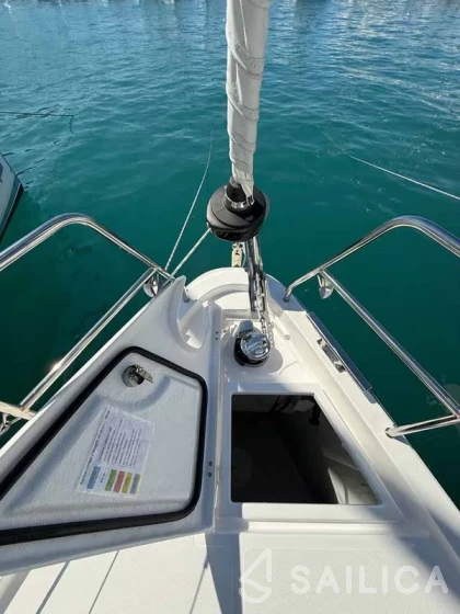 Bavaria C38 - Yacht Charter Sailica