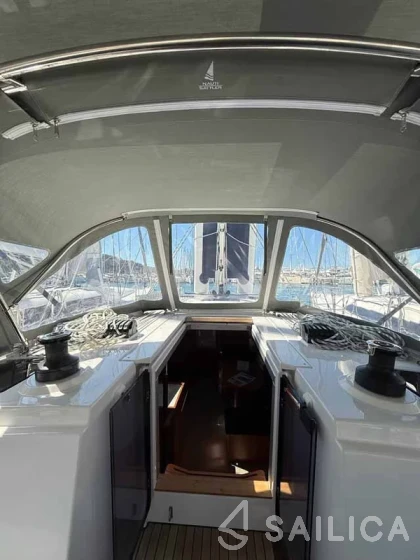 Bavaria C38 - Yacht Charter Sailica