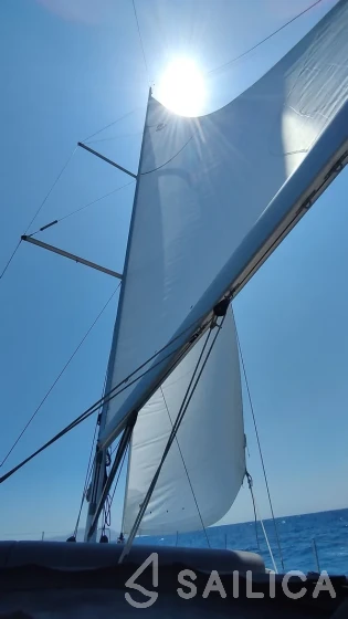 Oceanis 46.1 - Yacht Charter Sailica