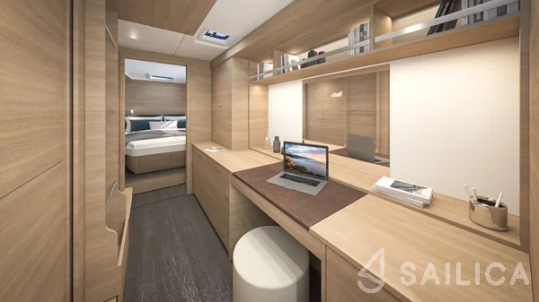 Lagoon 43 Power - Yacht Charter Sailica