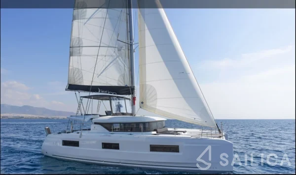 Lagoon 46  - Yacht Charter Sailica