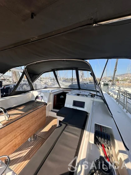 Bavaria C45 - Yacht Charter Sailica