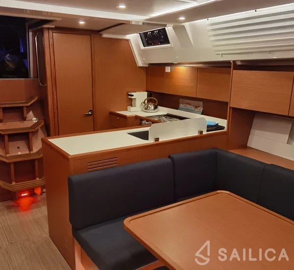 Bavaria C45 - Yacht Charter Sailica