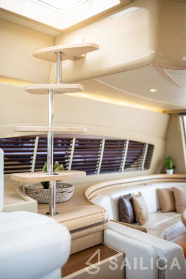 Ferretti 550 - Yacht Charter Sailica