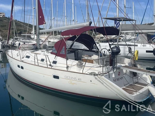 Oceanis 41.1 - Yacht Charter Sailica