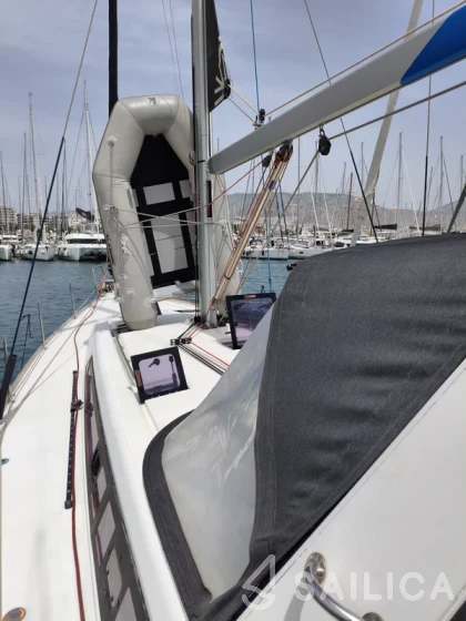 Oceanis 48 - Yacht Charter Sailica