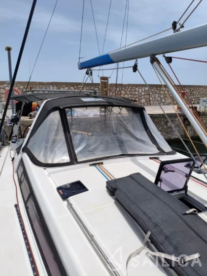 Oceanis 48 - Yacht Charter Sailica